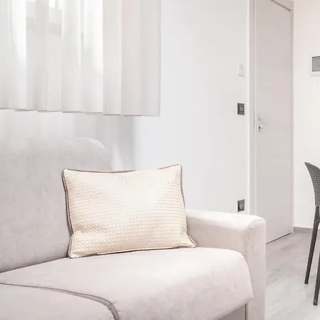 Piazza Pertini - Perla Apartment Melendugno